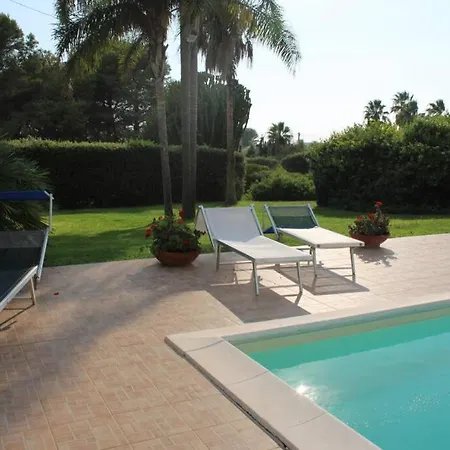 Blanc Luxury Villa *
